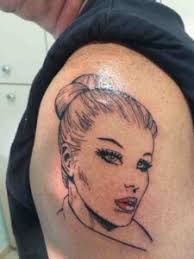 Tatuaggio Eva Kent: Significato, Idee e Costi