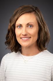 Kelly Aaronson's Instagram, Twitter & Facebook