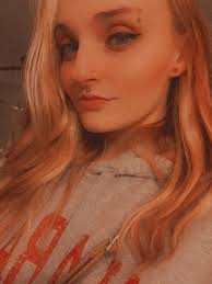 Tess Lynn (@tess._.lynn) • Instagram photos and videos