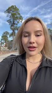 Kaila Page's Instagram, Twitter & Facebook