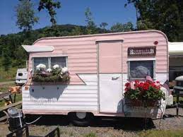 Delightful Pink Vintage Caravan Tin Can Tourists Vintage Travel Trailers Vintage Trailer Vintage Camper