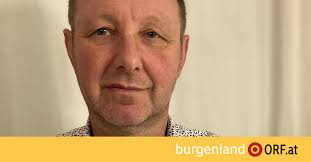 Robert Stocker mit Rosmarin-Huhn