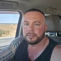 100+ "Sylwek" profiles