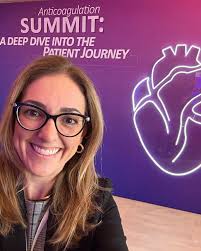 Débora Hoffmann Loro (@dradeboraloro) • Instagram photos and videos