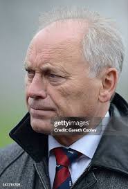 333 Colin Graves Photos & High Res Pictures