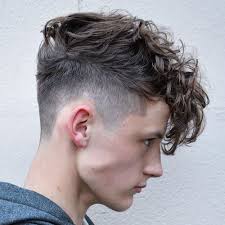 Men S Hairstyles Haircuts 2020 Medium Hair Styles Mens Hairstyles Long Hair Styles Men