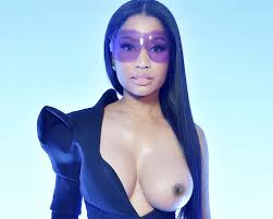 Top Nicki Minaj Nude Pics Collection Showing Big Boobs [New]