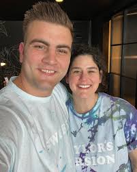 Jonas Myers (@jonas_myers) • Instagram photos and videos