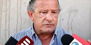 Artigas: Le pagaron $93.000 por 196 horas extras en diciembre a la pareja  del secretario general de la Intendencia