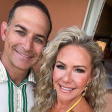 🌸Our first few days in Hawaii have felt like a dream. ✈️Our first stop:  the island of Maui, where we're staying at the breathtaking @grandwailea  and it's been pure magic from the