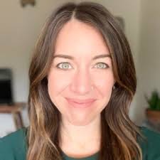 Adrian Angulo (adrianangulonm@)