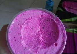 Buat kamu yang pengen bikin es krim sendiri di rumah jangan khawatir, caranya gampang banget loh, nggak ribet. Cara Mudah Membuat Es Krim Buah Naga Enak
