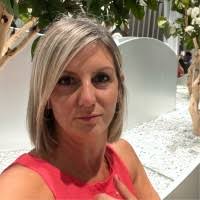 600+ perfiles de «Lerda»