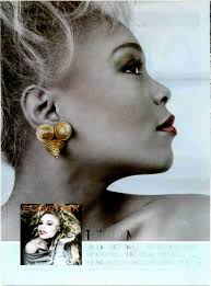 BLACK RADIO EXCLUSIVE