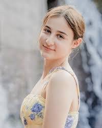 Calvin Holman's Instagram, Twitter & Facebook