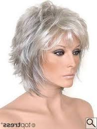 50 Stunning Short Hairstyles For Woman Ideas In 2019 Coiffures Cheveux Gris Coiffure Cheveux Mi Court Coiffure Cheveux Courts 50 Ans