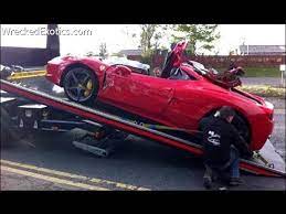 De acuerdo a los reportes, el accidente de tránsito. Accidente De Ferrari Italia 458 Youtube