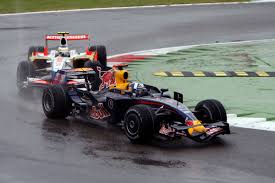 L'occasion de découvrir, entre autres, la culture propre à ces pays, des châteaux, des paysages. 30 Giancarlo Fisichella David Coulthard Formula 1 Ferrari Red Bull Racing Force India Images