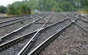 The person, identified as ramakrishna (59) of the patakota village of the mulakalacheruvu. Indian Man Walks 11 Kms With His Hanging Intestines After A Train Accident