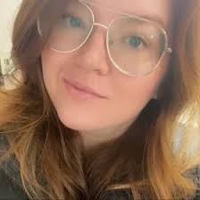 Hillary Davis (hillarydeehenry)