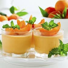 Panna Cotta Aux Abricots Recette Recettes De Mousse Recettes De Cuisine Recette Mousse