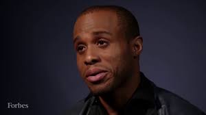 Book Christopher Gray for Speaking, Events and Appearances