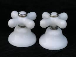 Find bathtub and shower shower faucets at lowe's today. Antique China Bathtub Faucet Handles