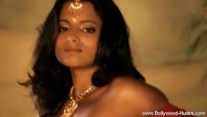 Select a category all (66) baby (2) bamboo accessories (3) bath & shower (5) bath bombs & fizzers (10) for him (3) gifts sets & favours (6) luxury plain gift boxes (10) personalised gift boxes (7). Bathing Bollywood Brunette Beauty Fully Nude Free Xxx Porn Videos Oyoh