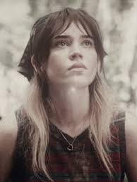 Who (❤️) this #NatalieScatorccio look