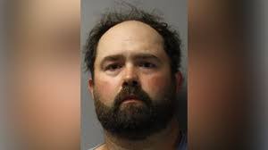 Roland Mims's Instagram, Twitter & Facebook