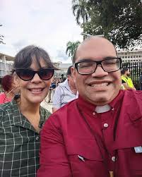 Meren que dos elementos 😂😂😂