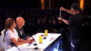 Magic elites vous donne des astuces pour apprendre quelques tours de magie… Smoothini Incroyable Tour De Magie America S Got Talent Youtube