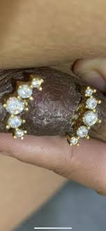 Nipple Piercing: Cost, Aftercare, Scarring, Pain, Cleaning | Glamour Uk