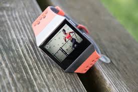 How do i get rid of this auto lock ? The Fitbit Ionic Smartwatch Everything You Need To Know Dc Rainmaker
