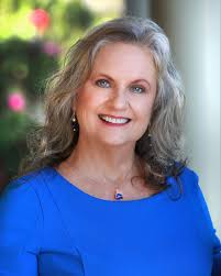 Congratulations to Dawn Dyer of Dyer Sheehan Group for being named the 2025  Champions of Home Impact Awards winner by the California Association of  REALTORS®! 🏡👏💙 These awards honor REALTORS® who make