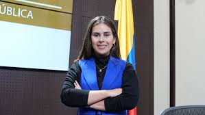 Una congresista colombiana afín a Trump denuncia el arresto de su hijo por el ICE: “Lleva 20 días encadenado”