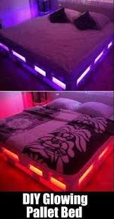 Glowing Bed Palettenbett Zimmer Dekoration Diy Palettenmobel Selber Bauen