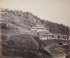 Imperial bungalow in India ...