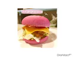 O lugar é super legal, a comida é ótima e tem opção vegetariana! Q Burger è˜†æ´²é•·å®‰åº— é¦–é  å°åŒ—å¸‚ èœå–® åƒ¹æ ¼ é¤å»³è©•è«– Facebook