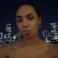 Joel Valadez (@joelvaladez_)