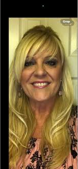 Who are good hair stylists in Lakeland, Florida?