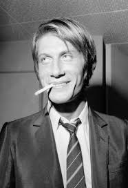 He currently resides in paris, france. Portrat Von Jacques Dutronc Im Jahr 1967 Bild Kaufen Verkaufen
