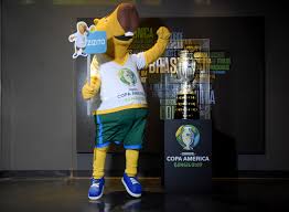 Em edição histórica, a revista placar ouviu 170 repórteres, narradores e comentaristas de todo o país para eleger a seleção brasileira de todos os tempos.o periódico também apresenta um. Publico Vota E Mascote Da Copa America Se Chamara Zizito Gazeta Esportiva