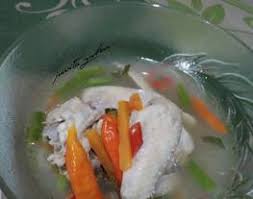Selain itu, ada pula garang asem yang menggunakan santan dan ada pula garang asem bening tanpa santan. Resep Garang Asem Ayam Tanpa Daun 3 Piring Sehari