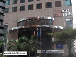 It is surrounded by plenty of commercial buildings. Wisma Goldhill