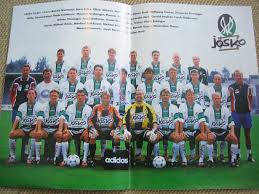 Die grün hinterlegten spieler stehen im zuletzt berufenen aufgebot der jeweiligen nationalmannschaft. Mannschaftsfotos Sv Ried Sv Ried Austrian Soccer Board