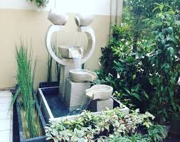 Itulah beberapa model dan desain kolam ikan minimalis yang bisa anda jadikan inspirasi pelengkap hunian. Pin Di Taman Minimalis