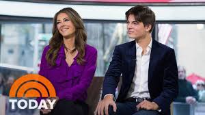 Elizabeth hurley ретвитнул(а) this morning. Elizabeth Hurley S Son Shares Her Acting Advice Talks The Royals Today Youtube