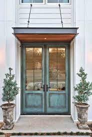 Elegant victorian style screen door. Farmhouse Front Door Decors That Turn Houses Into Homes