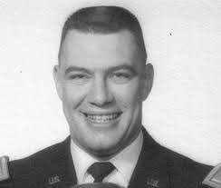 Derrick Epperson's Instagram, Twitter & Facebook